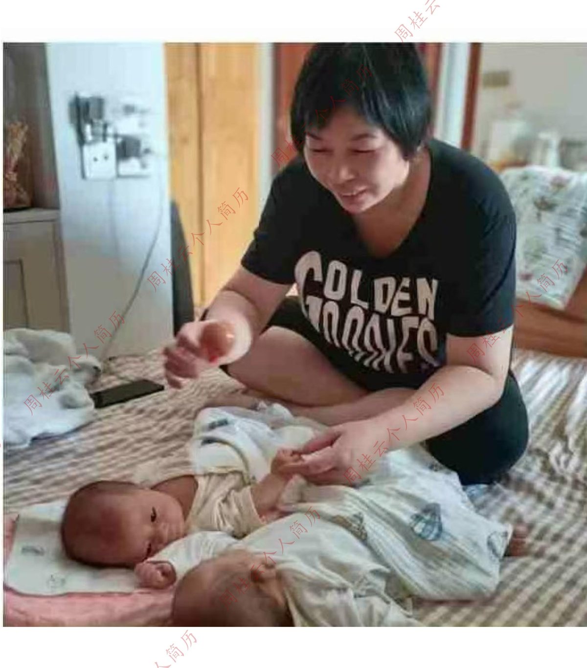 照顾双胞胎宝宝